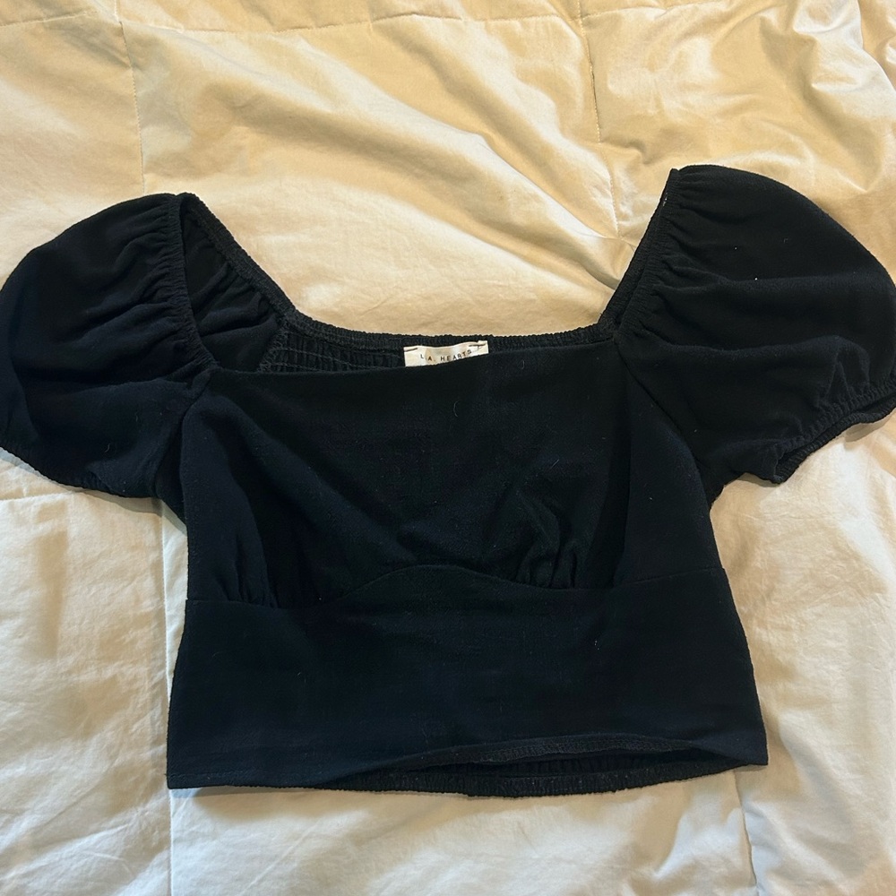 La Hearts Black Puff Sleeve Crop Blouse